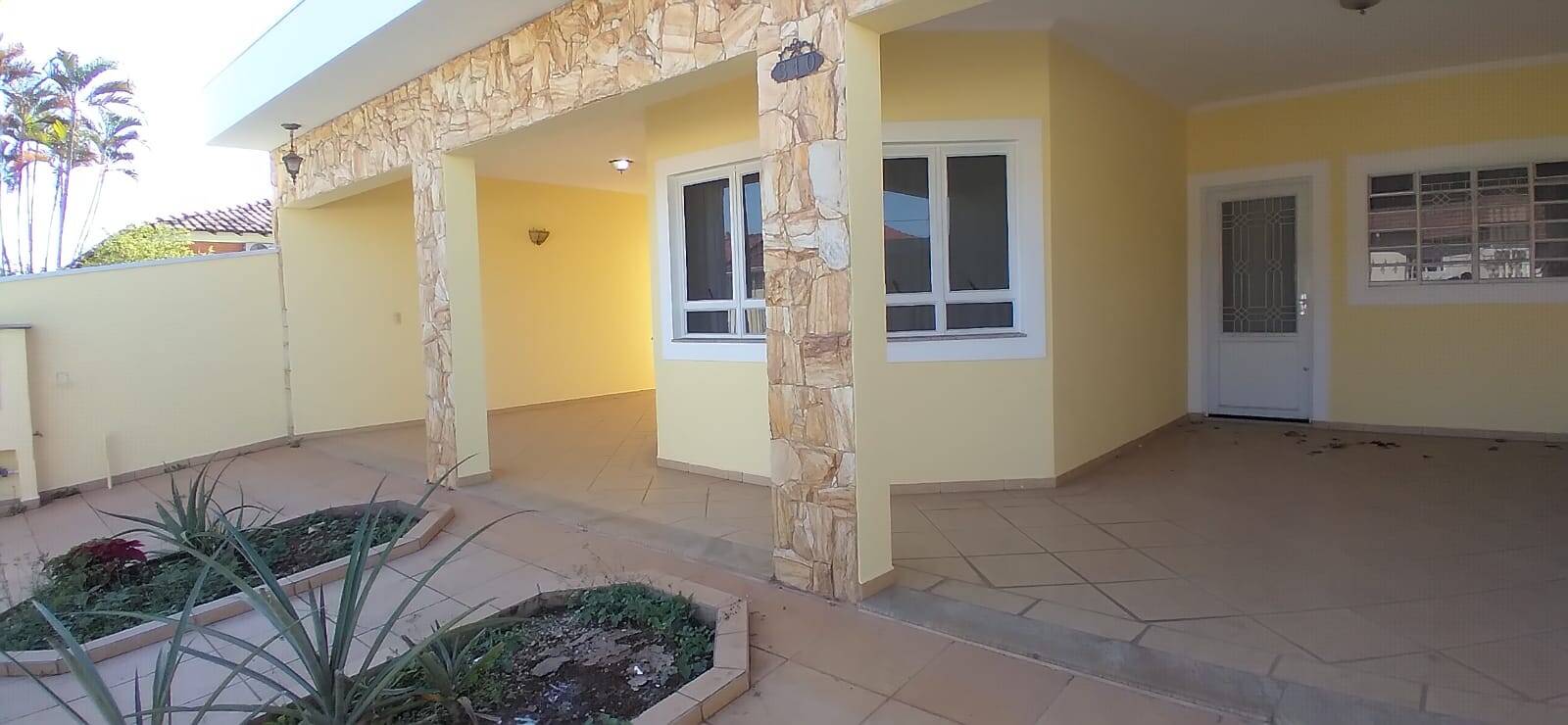 #149 - Casa para Locação em São Pedro - SP