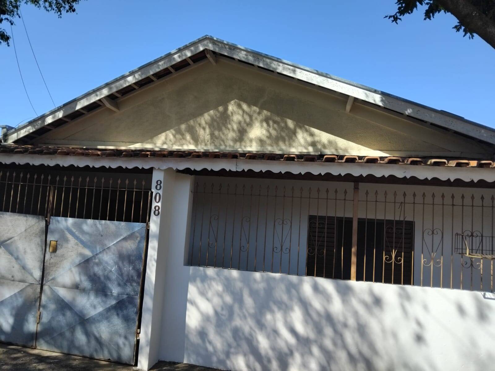 #190 - Casa para Venda em São Pedro - SP