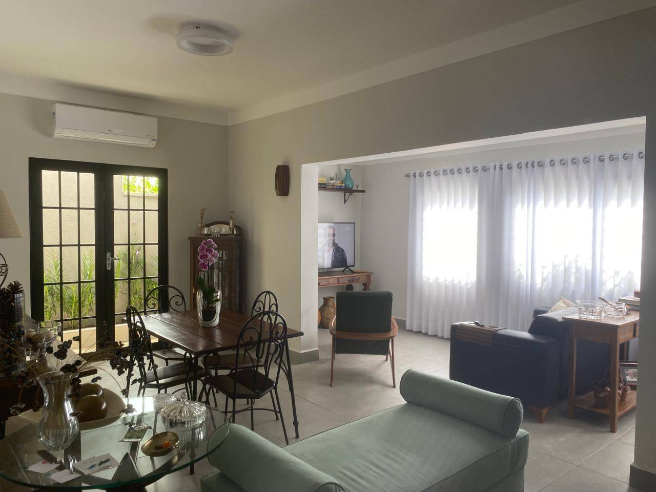 #193 - Casa para Venda em São Pedro - SP