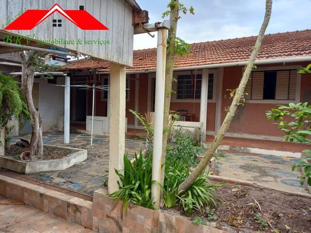 #124 - Casa para Venda em São Pedro - SP - 1