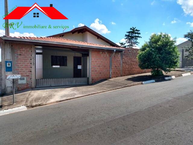 #71 - Casa para Venda em São Pedro - SP