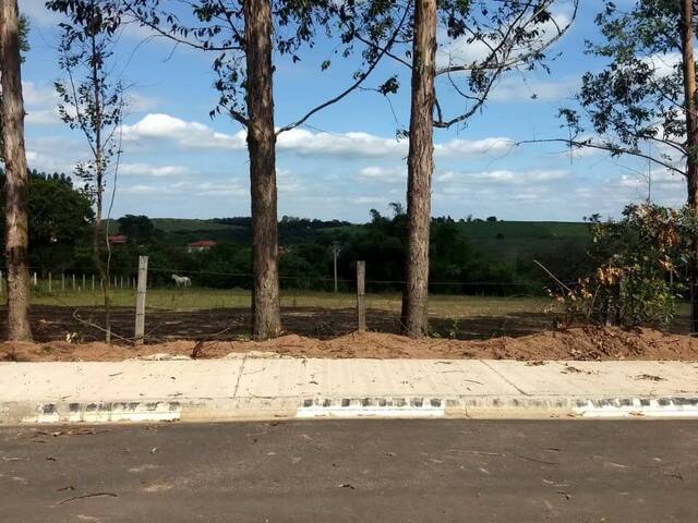 Área para Venda em São Pedro - 4