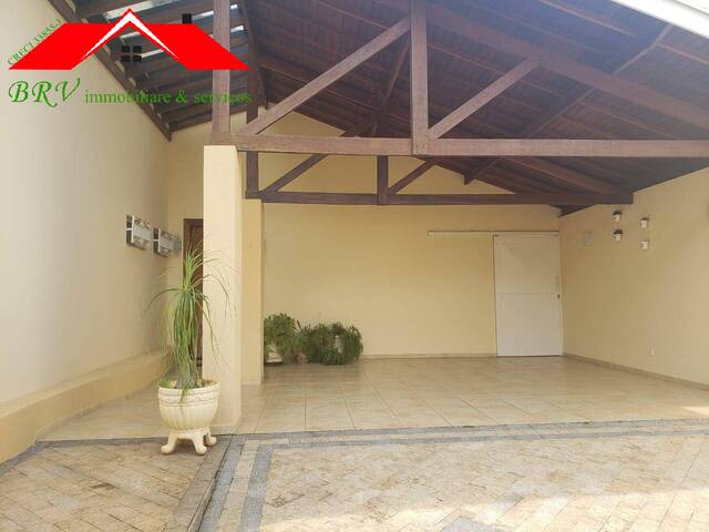 #179 - Casa para Venda em Águas de São Pedro - SP - 2