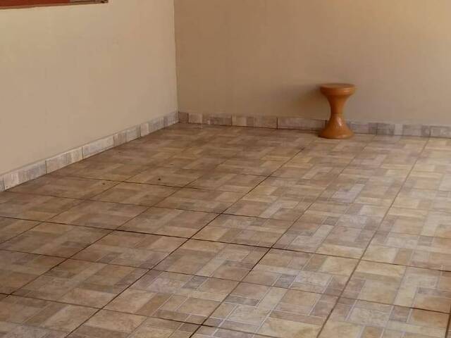 #194 - Casa para Venda em Brotas - SP